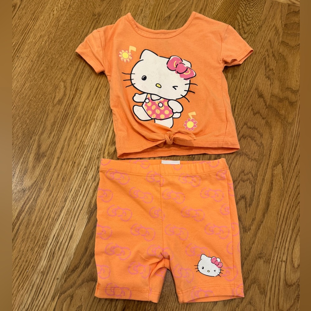 4/$20 Hello Kitty Toddler girls 24 mo orange & pink shirt & shorts So cute! NWOT